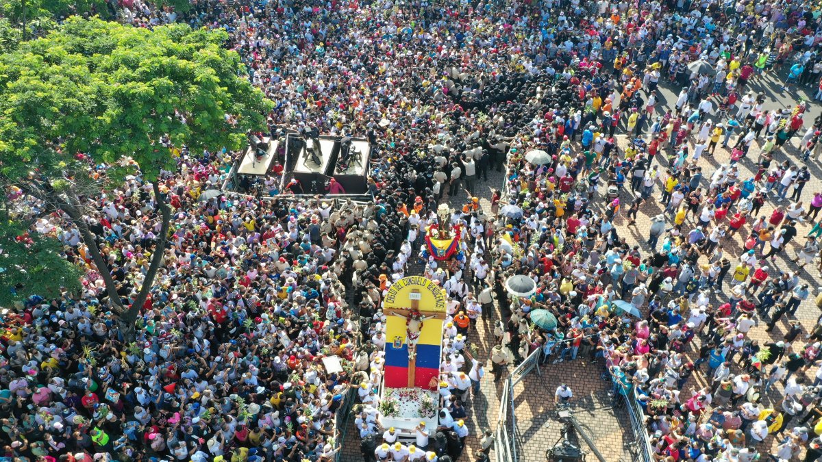 Referencial. La procesión congrega a más de 500.000 personas.il