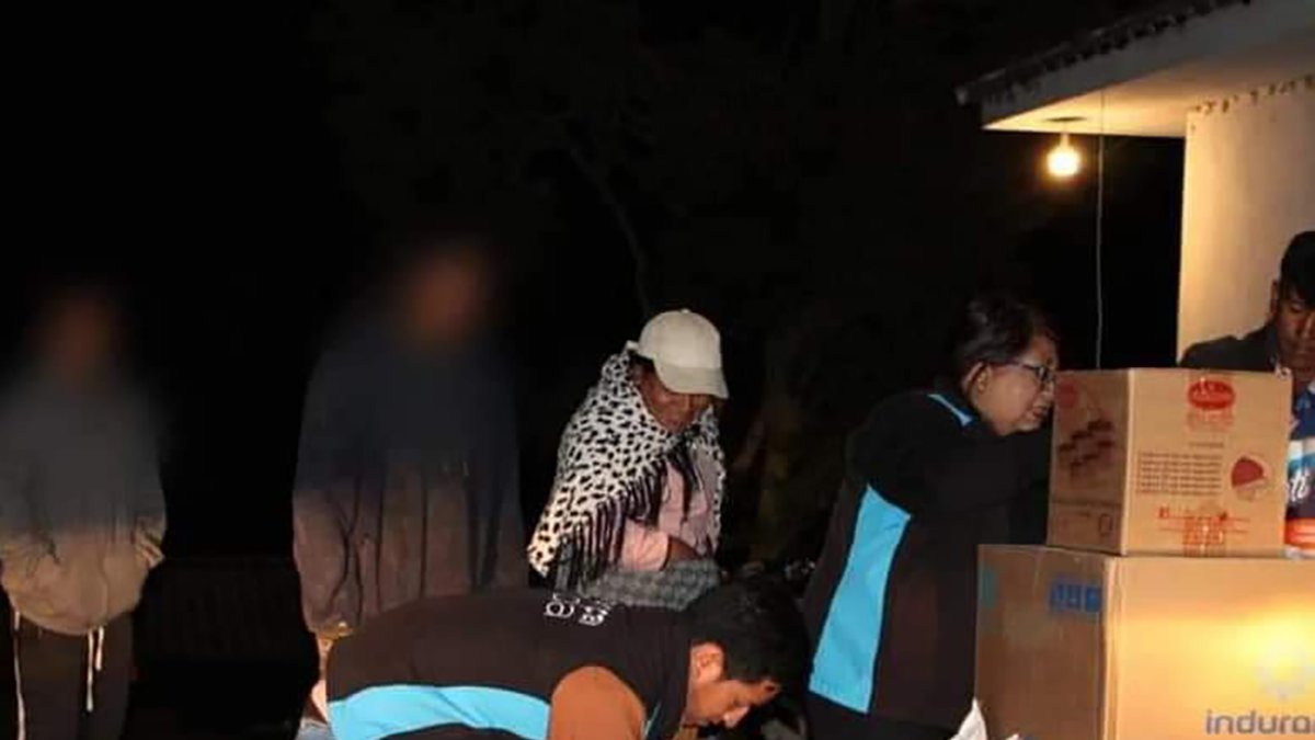 Ayudas a damnificados comenzaron a entregarse en Azuay.