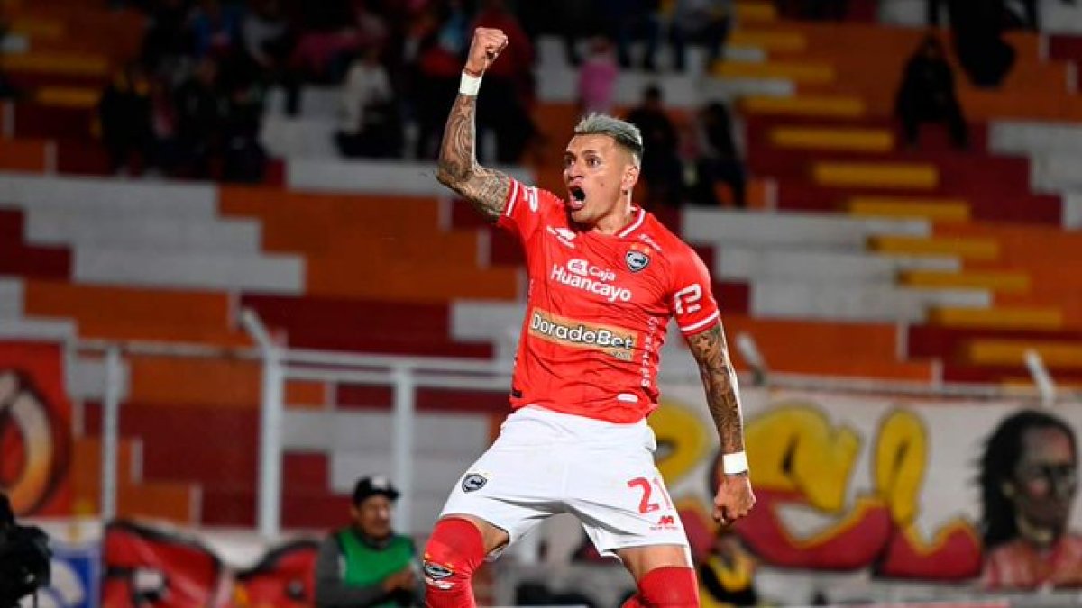 Carlos Garcés suma ya cuatro goles con el Cienciano en el fútbol peruano.