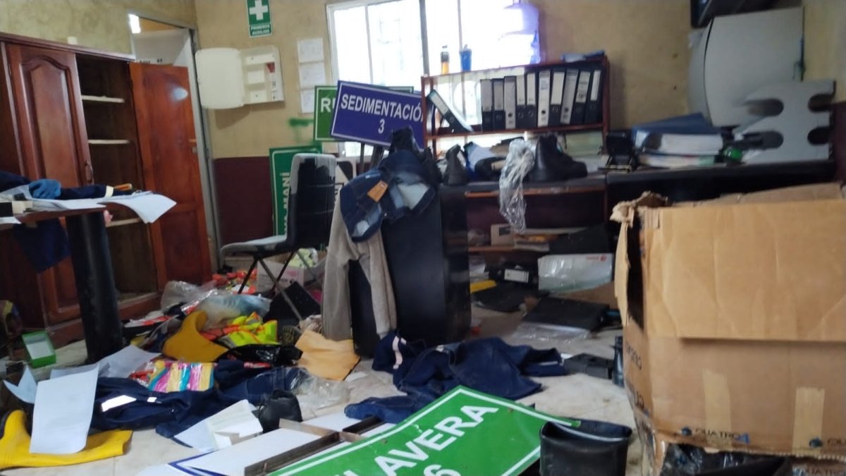 Víctimas. En una de las empresas mineras atacadas por grupos armados, se reportó la muerte de un guardia de seguridad.