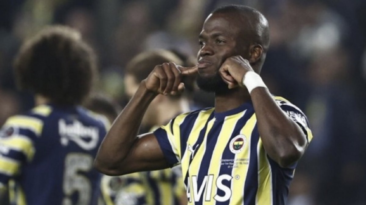 El artillero ecuatoriano sigue haciendo historia en Turquía.