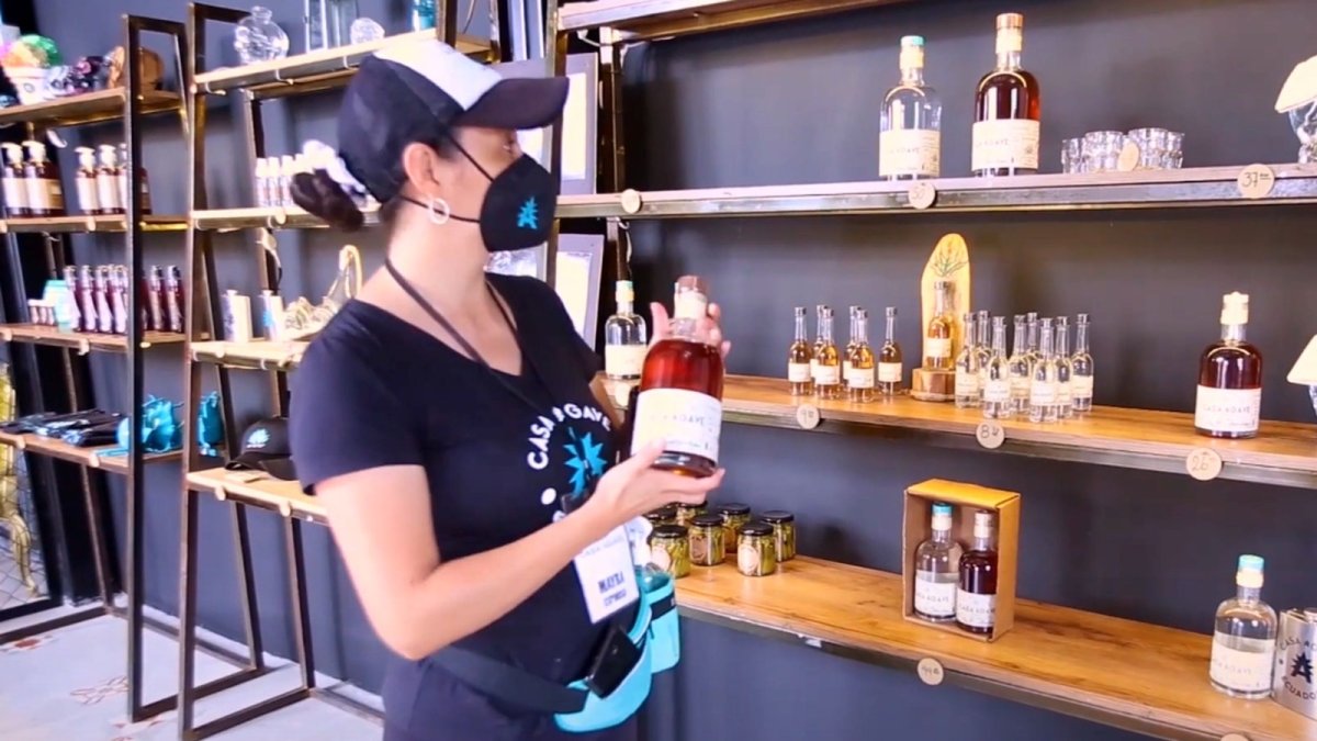 La bebida se obtiene del ágave y se produce en Pichincha.