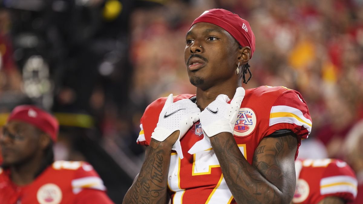 Mecole Hardman llega a los Jets luego de estar desde el 2019 en los Chiefs.