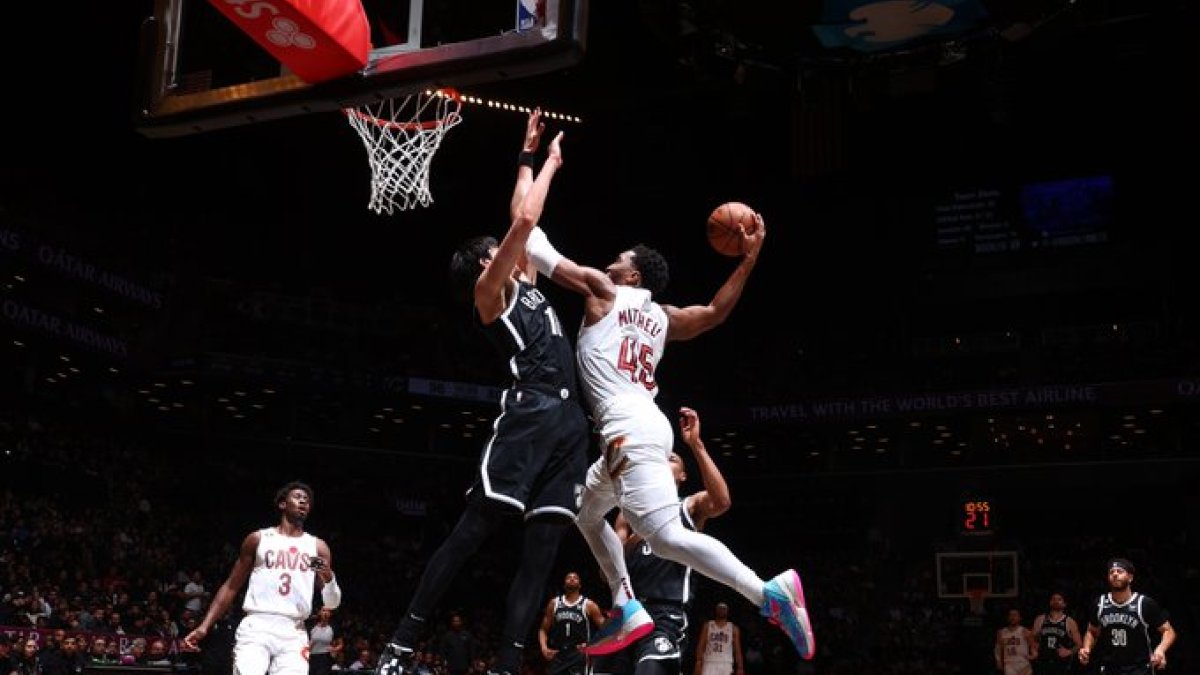 Con 31 puntos de Donovan Mitchell, los Cavaliers blindaron su cuarta posición en el Este.