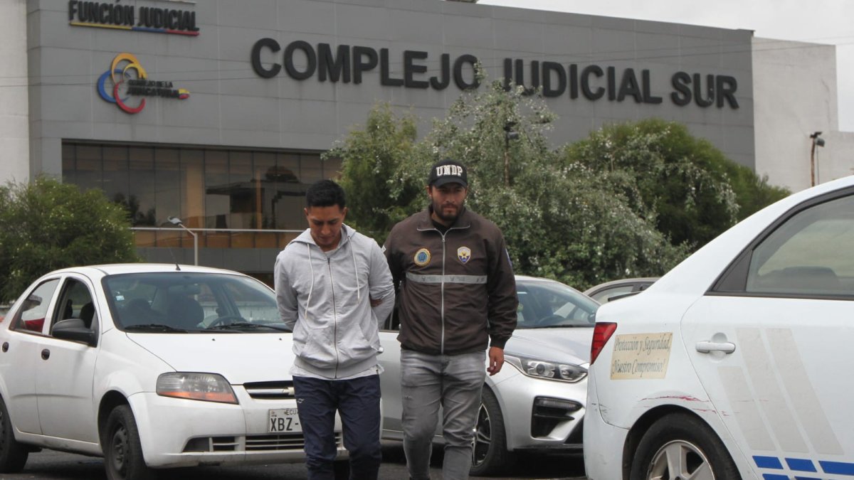 En el distrito Quitumbe se realizó la presentación de William Chiliquinga.