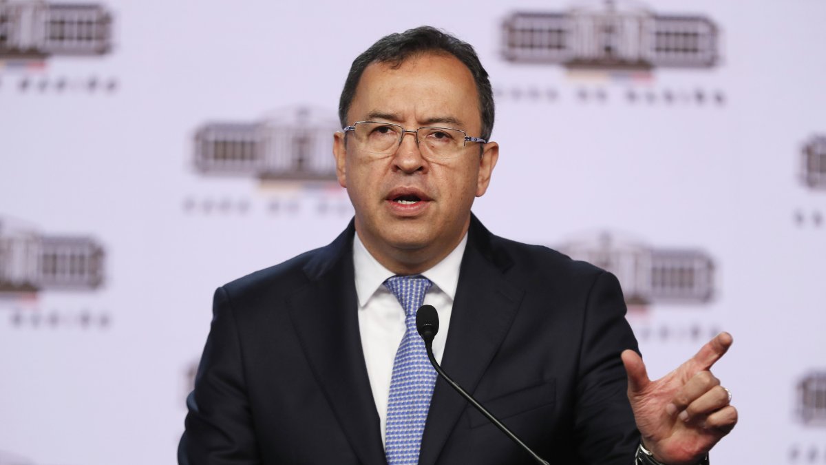 Fotografía de archivo del ministro de Interior de Colombia, Alfonso Prada.