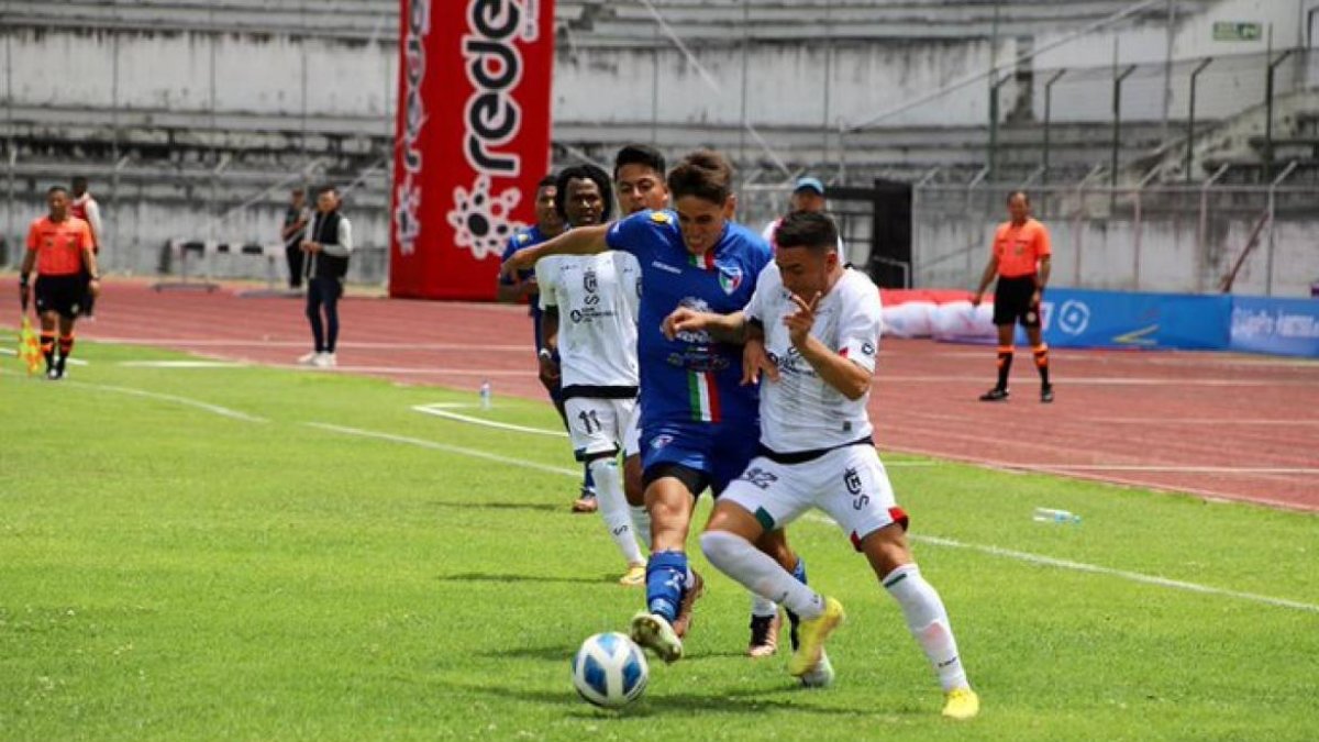 Ángel Viotti (32) es el encargado de manejar el ataque de Chacaritas.