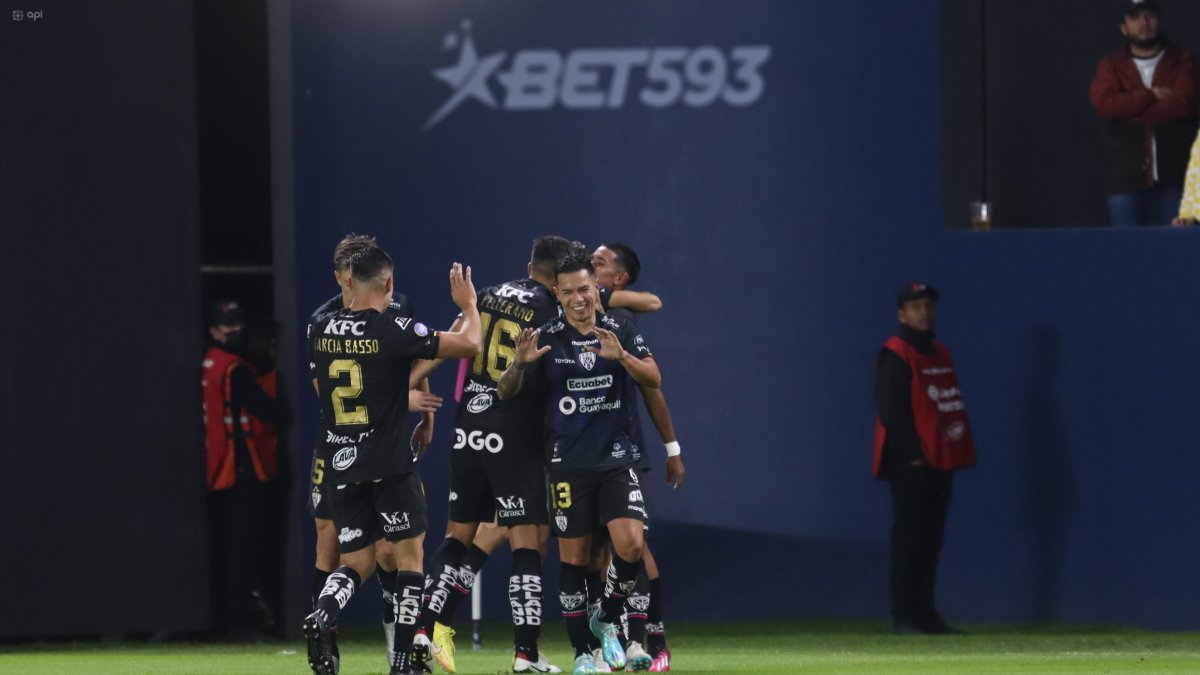 Quito, sábado 18 de marzo del 2023
Partido entre Independiente del Valle y Barcelona, por la fecha 3 de la primera fase de la LigaPro, disputado en el Esatdio Banco de Guayaquil.
Fotos: Rolando Enríquez/API