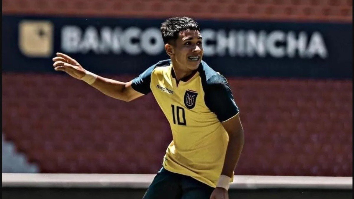 Kendry Páez, de 15 años, es uno de los jugadores ecuatorianos con mayor proyección internacional.