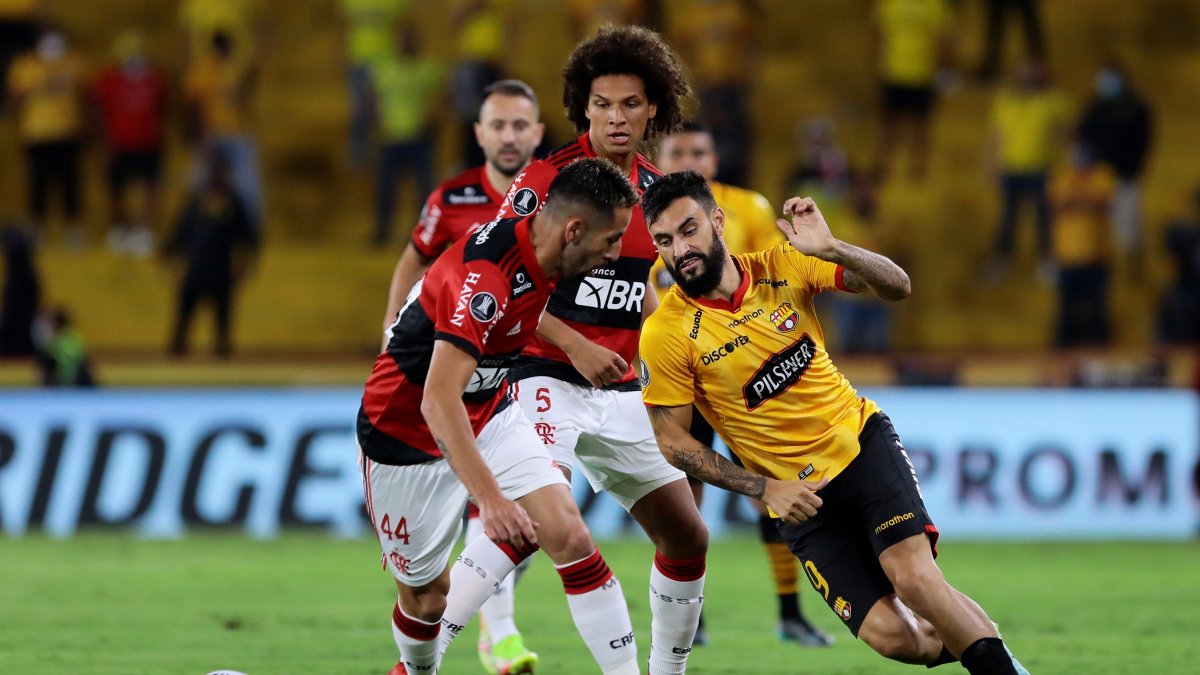 Barcelona durante la semifinal de ida de Copa Libertadores 2021.