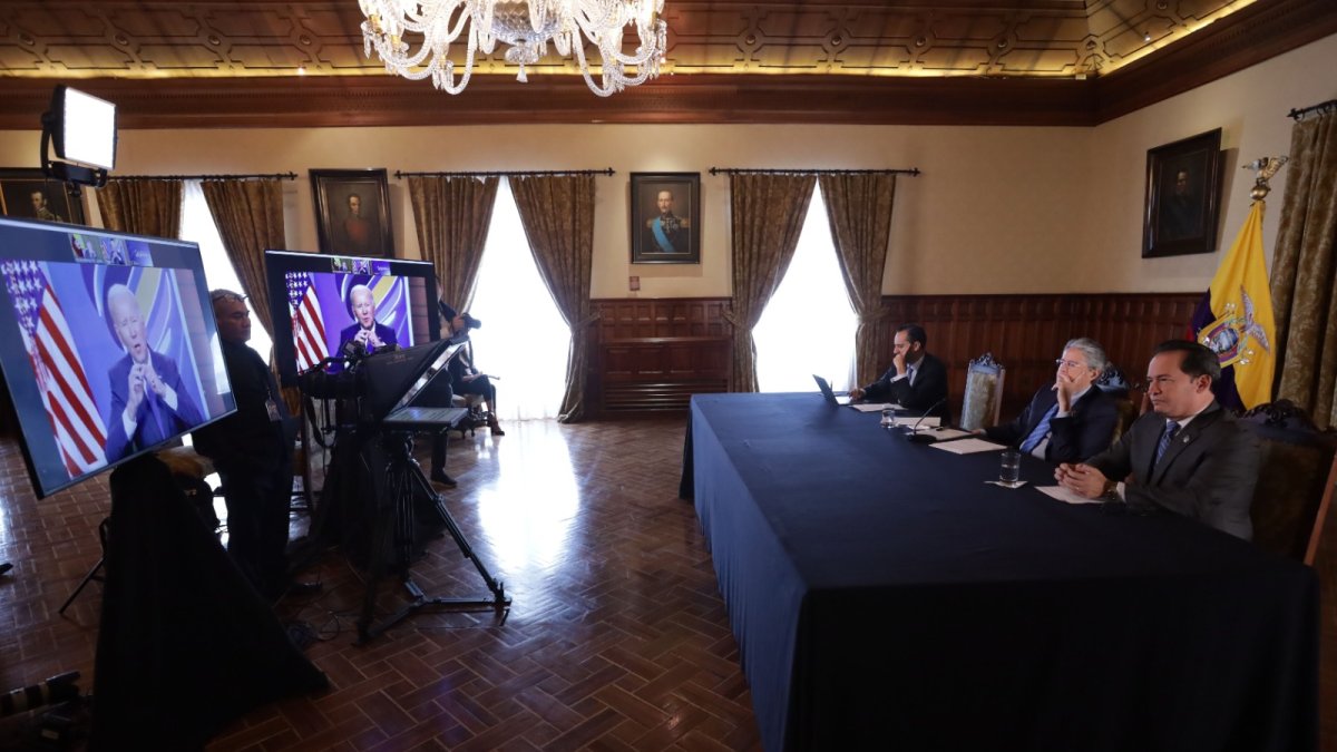 Política. La cumbre internacional se realizó en un formato virtual.