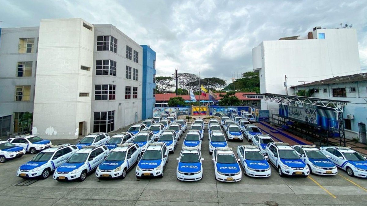 Logística. Decenas de patrulleros repotenciados fueron entregados.