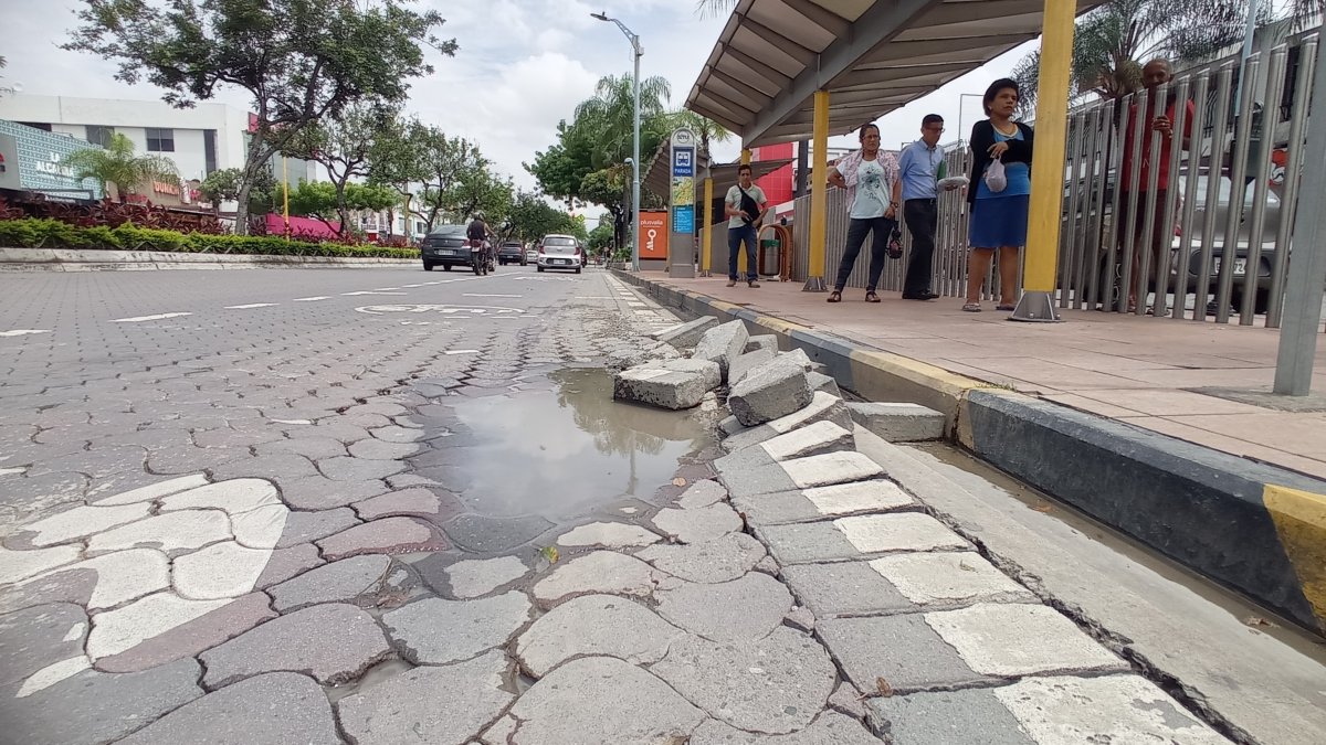 Los adoquines levantados