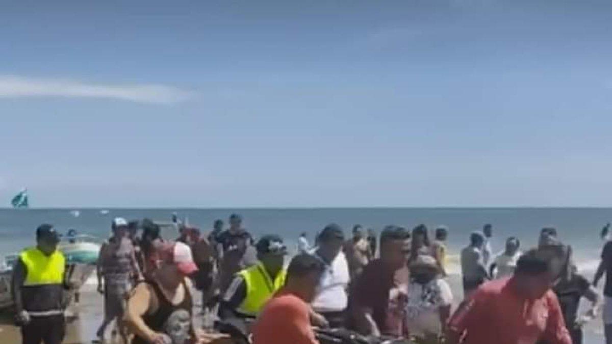 El joven había llegado de Guayaquil con un grupo de amigos a Playas.