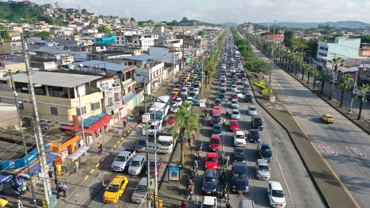 La Francisco de Orellana es una de las rutas más congestionadas de la ciudad.