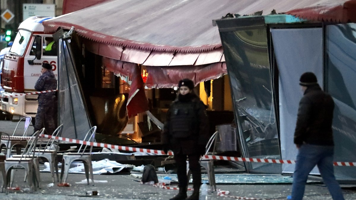 Cafetería de San Petersburgo donde se produjo la explosión que acabó con la vida del bloguero militar prorruso Vladlen Tatarski.
