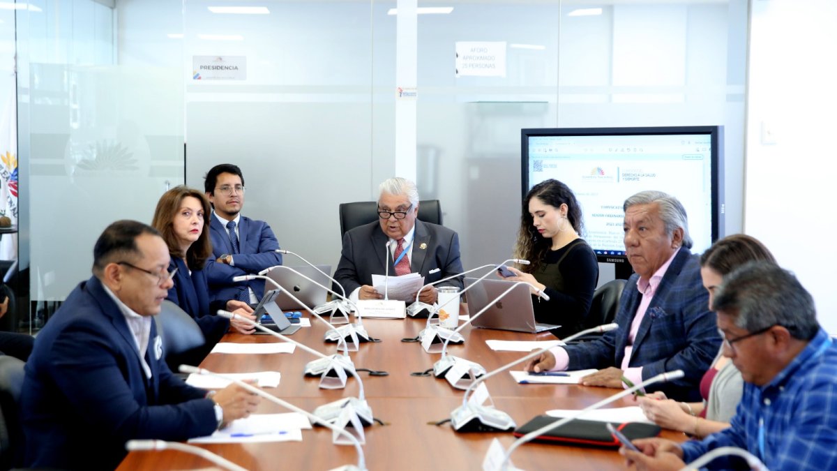 Proceso. La mesa de Salud, liderada por Marcos Molina, receptará la versión de las autoridades.
