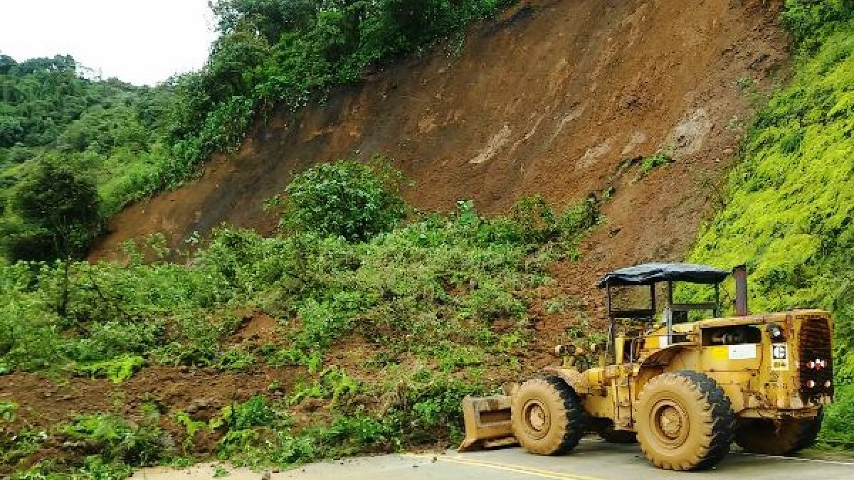 Algunas carreteras se encuentran en mantenimiento y se espera que los trabajos finalicen antes del viernes santo.