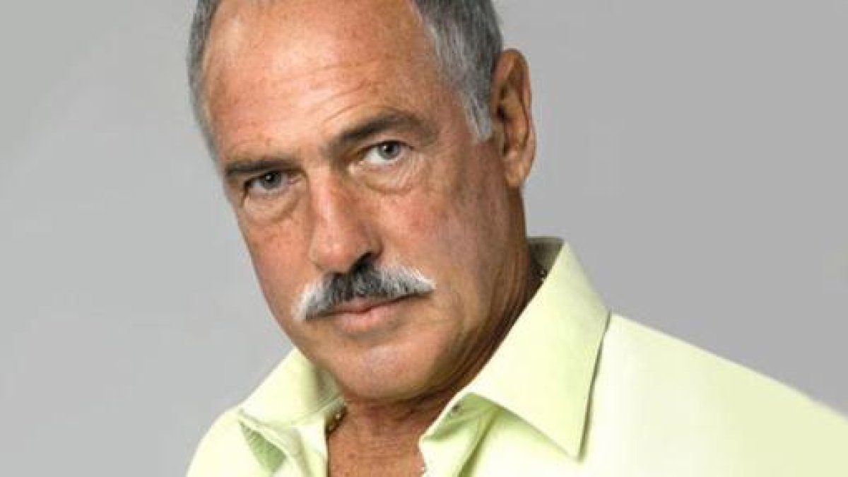 El actor nació en República Dominicana, residió en México.