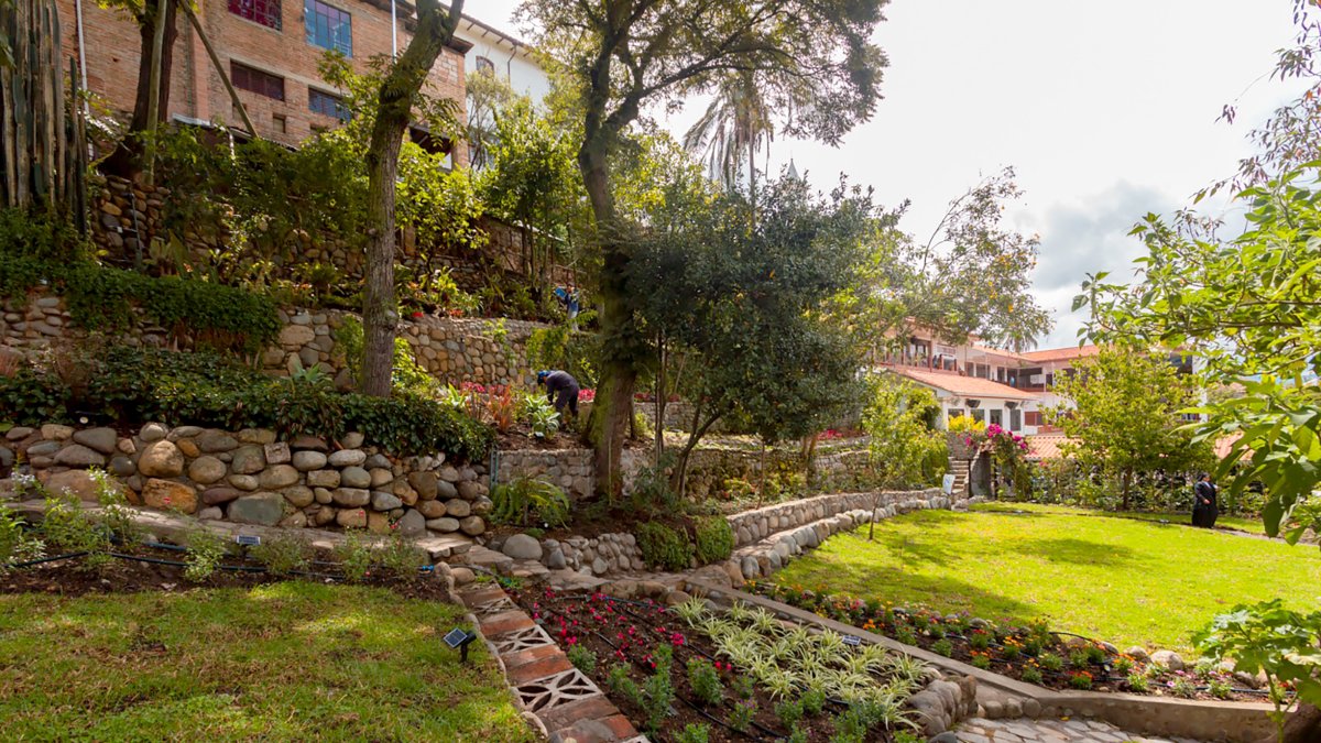 El convento está rodeado de tres huertos ancestrales.