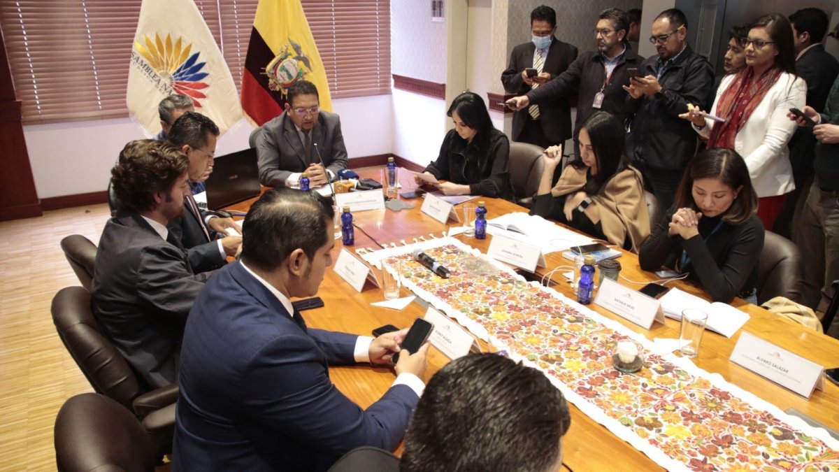 Resolución. El Consejo de Administración pidió a Fiscalización que difundan por todas las redes las convocatorias y sesiones.