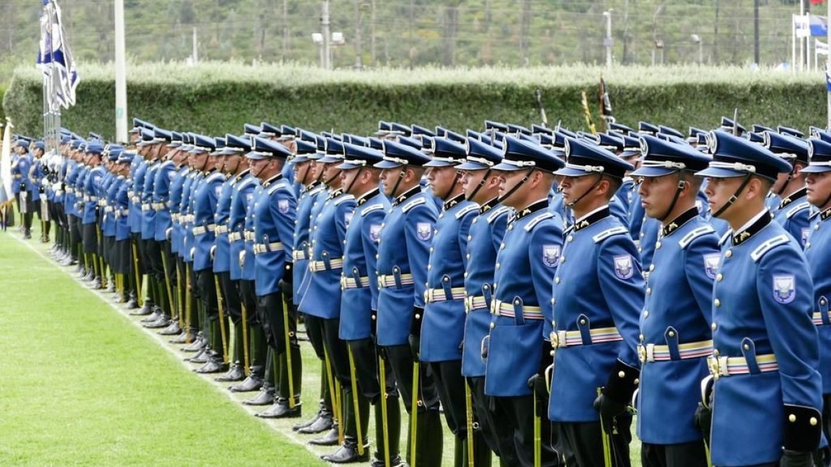 Filas. Alrededor de 52.000 policías forman parte de la institución uniformada.
