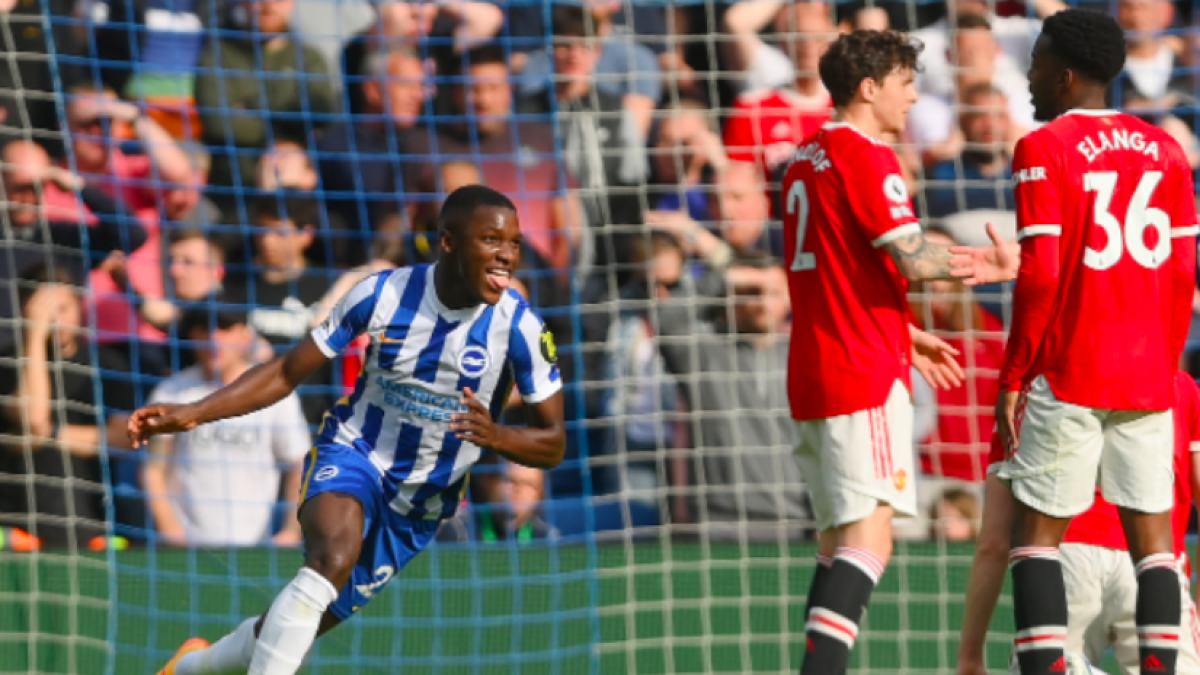 Moisés Caicedo estaría dentro de los nombres que interesan a Erik Ten Hag.