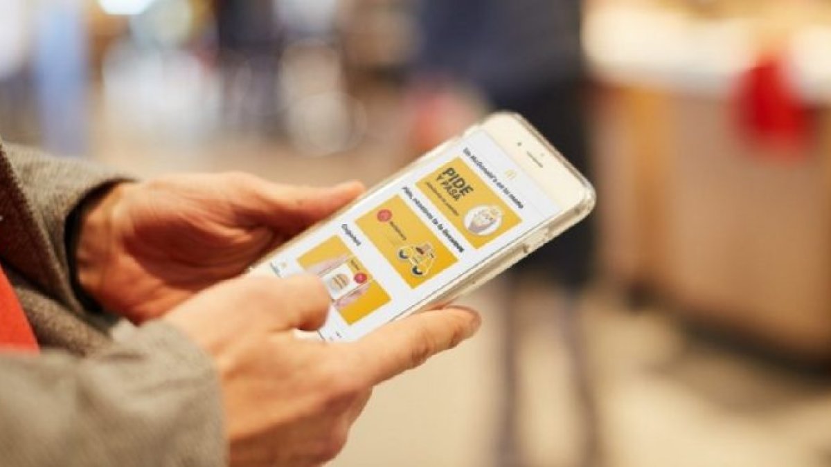 'Pide y Retira' una nueva app de Mcdonald's