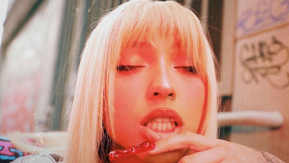 La artista lanzará un EP el próximo mes de mayo. Aún no revela el nombre.