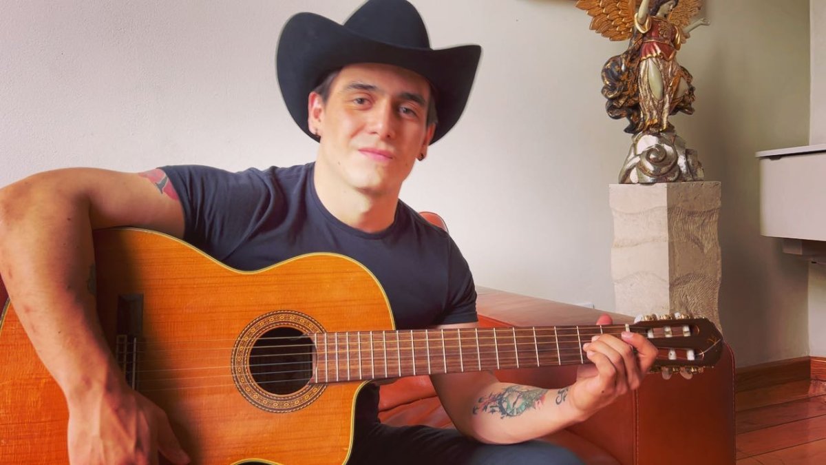 El joven de 27 años murió en la casa de su madre, situada en Ciudad de México.