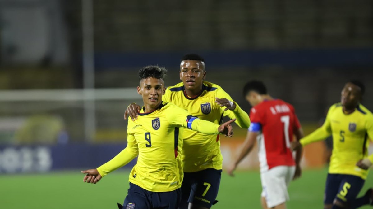 Ecuador logró remontar el duelo ante Paraguay