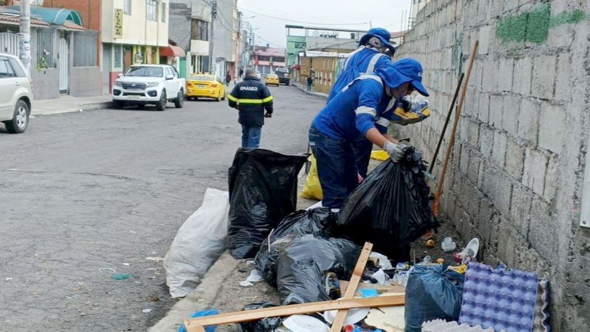 Multas. Las sanciones van desde los 90 hasta los 900 dólares.