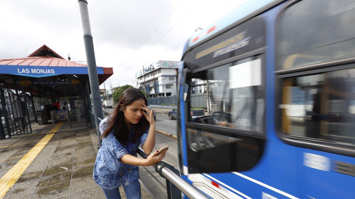 Los usuarios se quejan de no poder conectarse y de no obtener respuesta a sus requerimientos en las aplicaciones municipales.