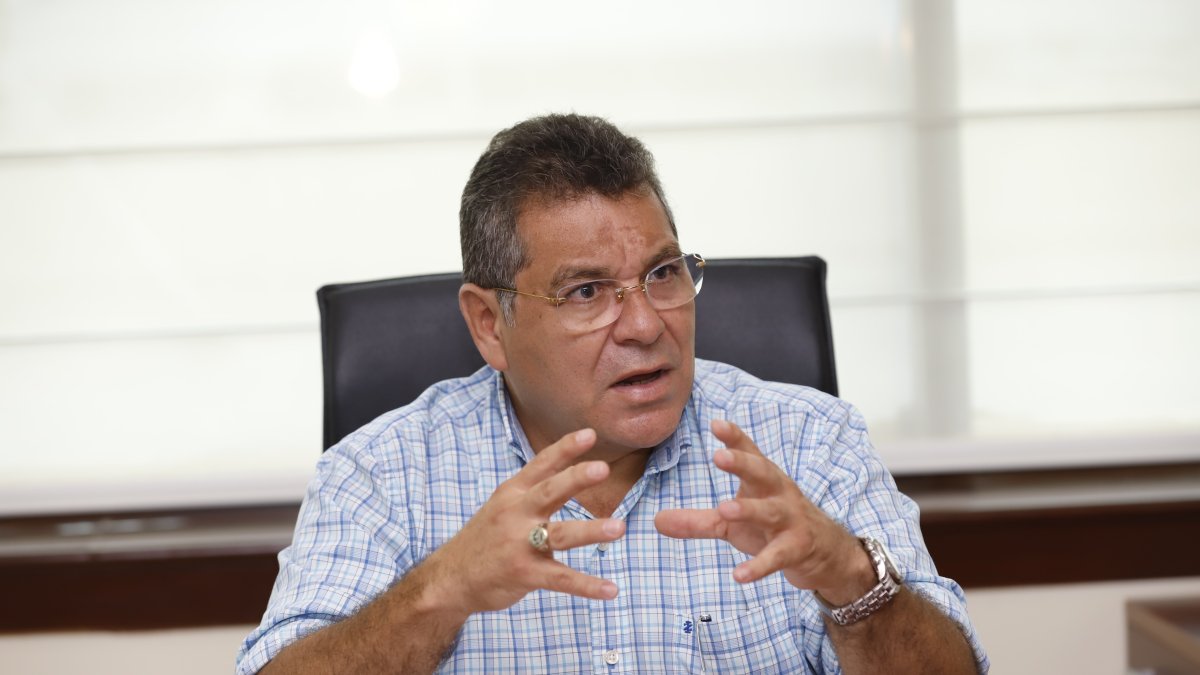 Eduardo Izaguirre es además máster en Administración Gerencial de la Universidad de Especialidades Espíritu Santo.