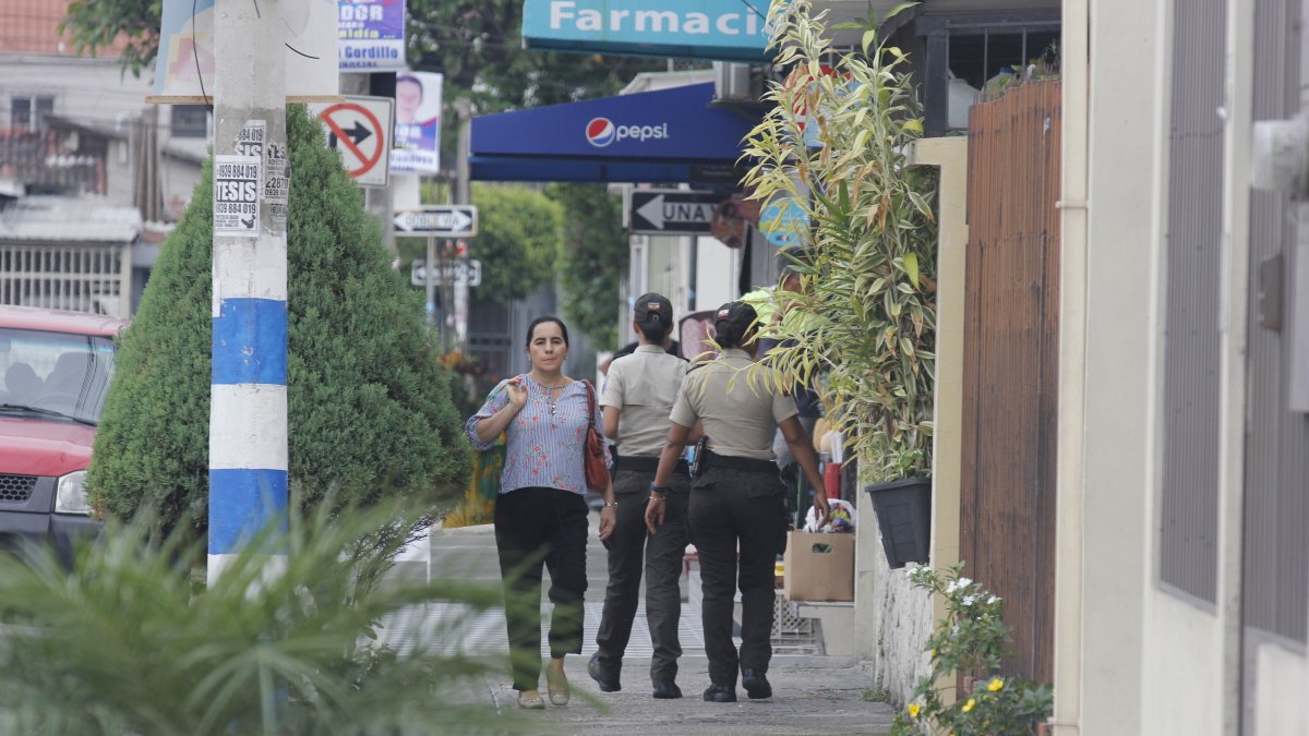 Dato. Las agentes solicitaron asesoría legal para exigir sus derechos durante y después de la gestación.