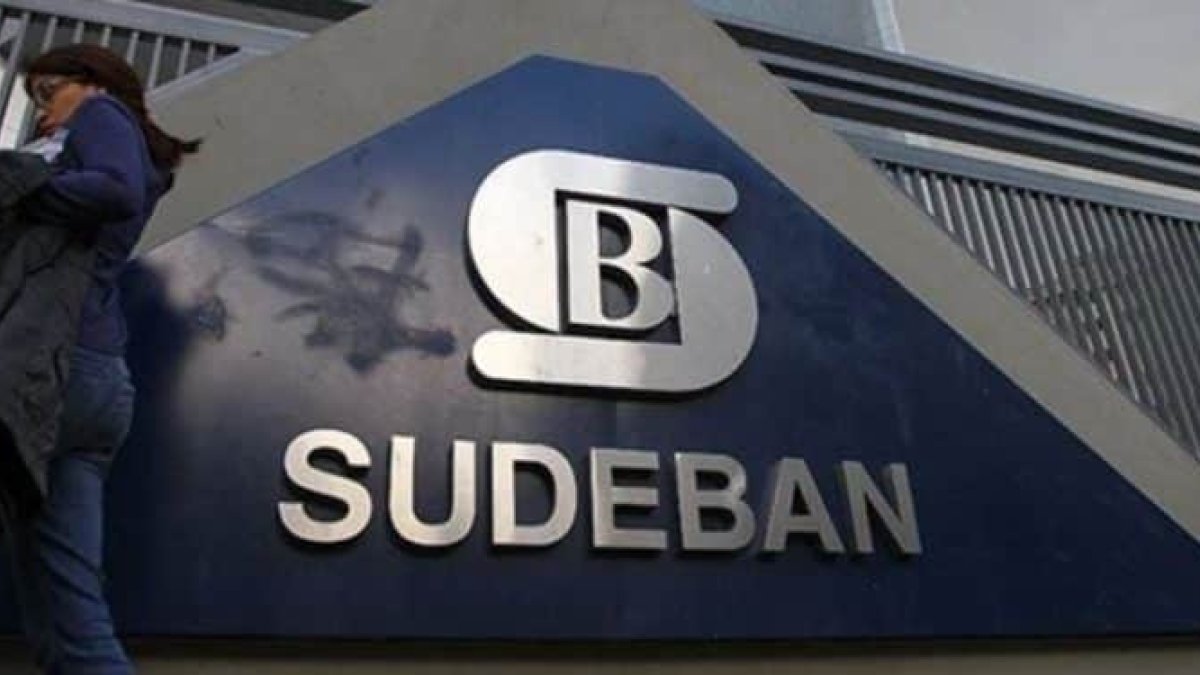 La cartera de créditos cerró el mes pasado en 878,69 millones de dólares