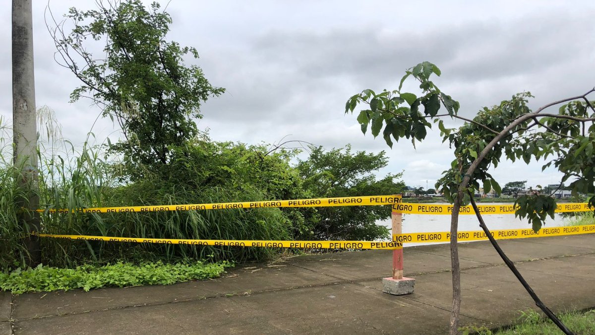 Daños. Una cinta de 