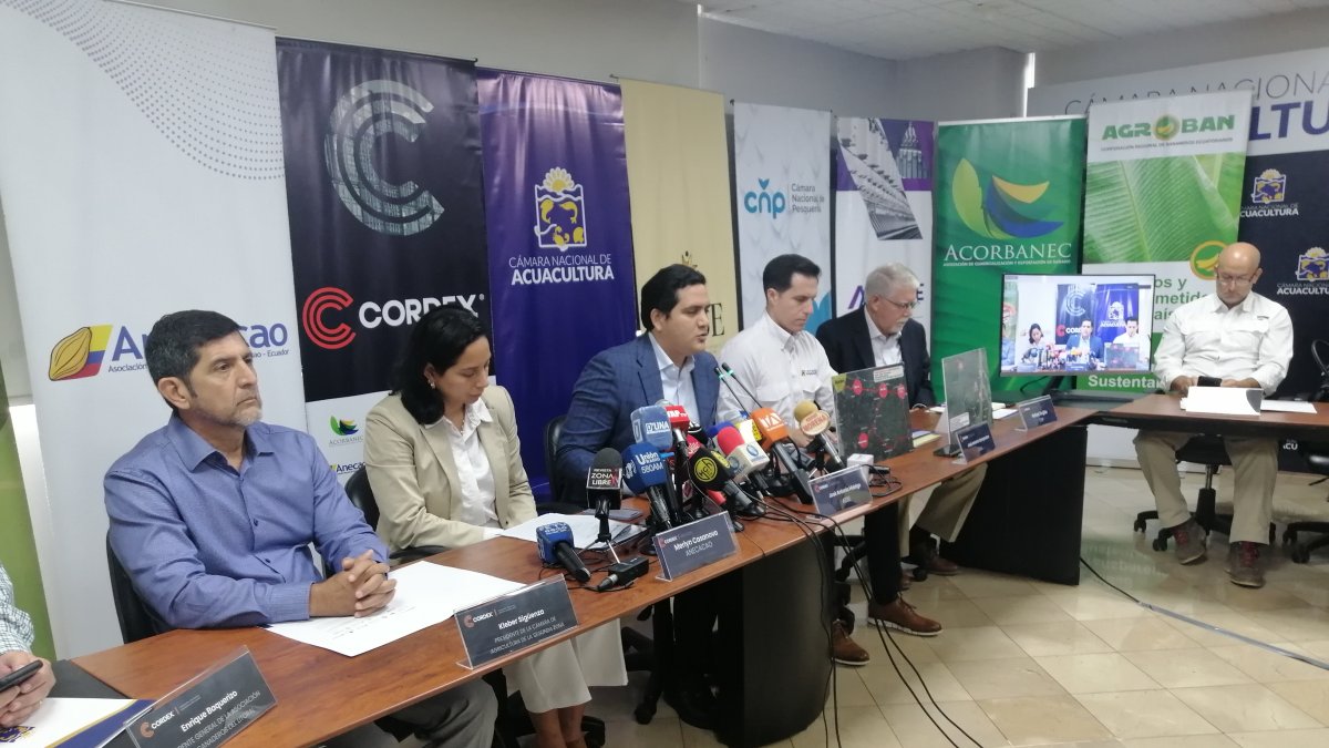 Los empresarios presentaron cifras de afectación por la delincuencia este 20 de abril de 2023, en Guayaquil.