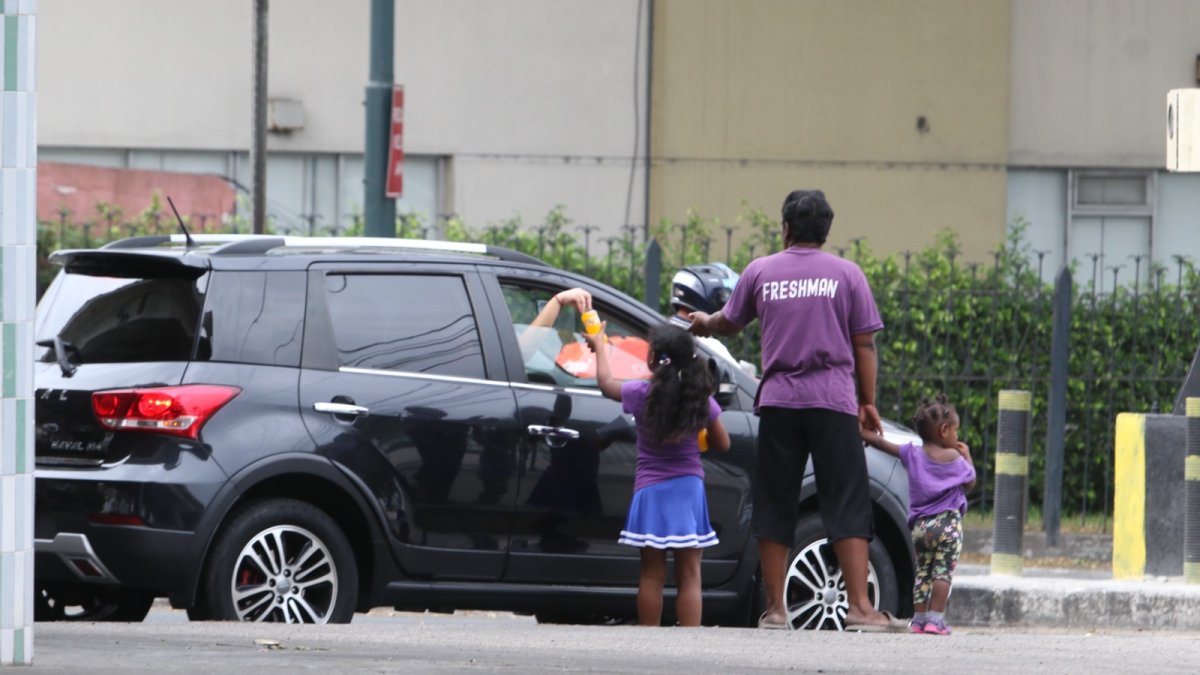 Bono. La ayuda económica es para la compra de alimentos.