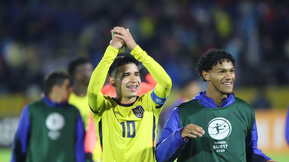 Kendry Páez es la figura de la Tri. Marcó el gol de la importante victoria sobre Argentina.