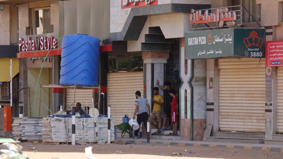 Los combates iniciados el 15 de abril entre el Ejército de Sudán y las FAR.