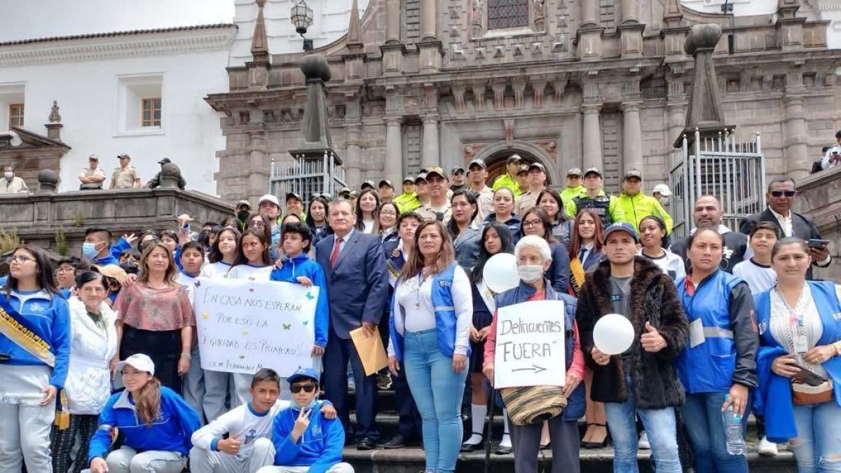 Centro. La concentración pacífica se hizo en la Plaza de San Francisco.