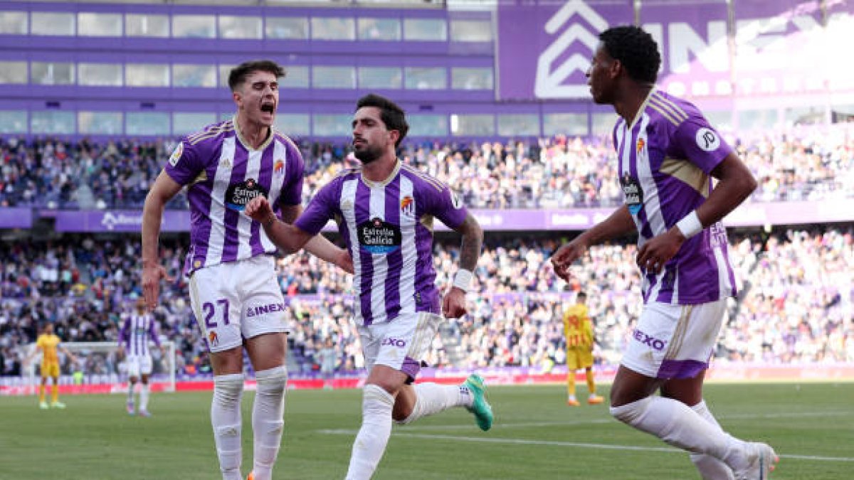 Gonzalo Plata fue titular en el triunfo de Real Valladolid ante Girona