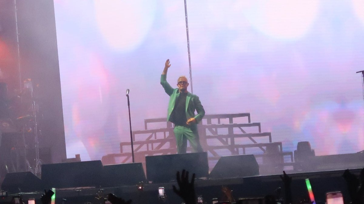 Alejandro Sanz deleitó al público guayaquileño con su talento.