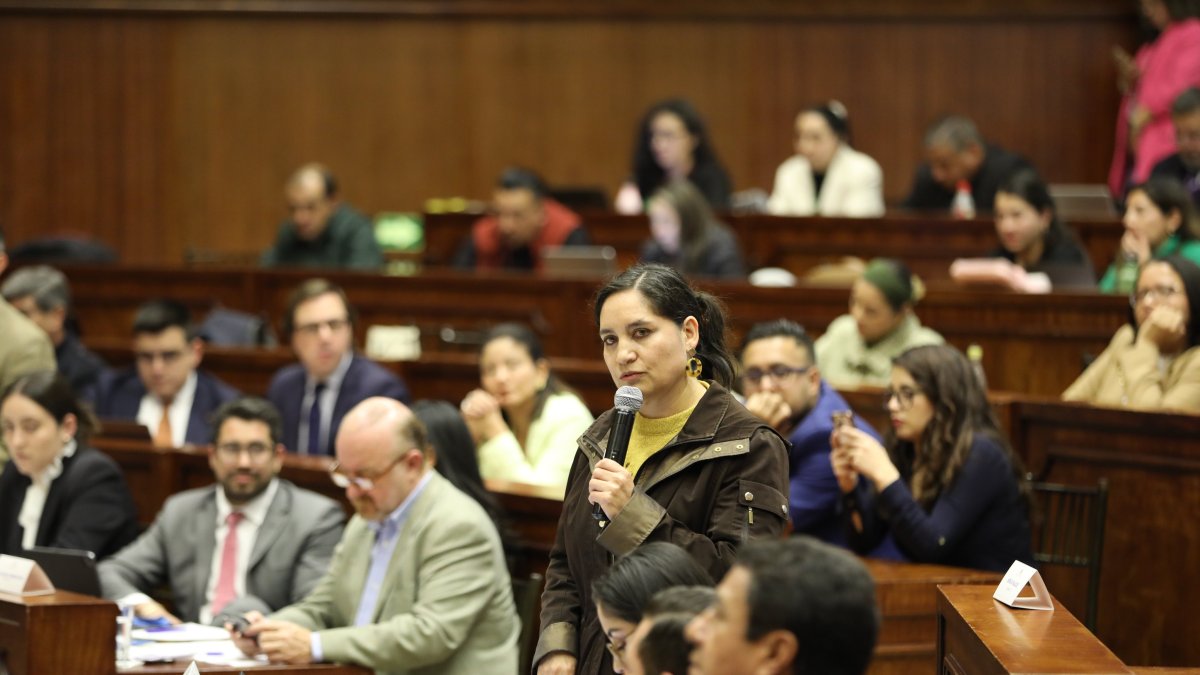Pazmiño es una de las proponentes del juicio político contra del presidente Lasso.