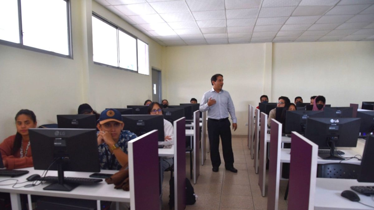 Solo los institutos tecnológicos superiores cualificados por el Caces podrán ofrecer maestrías.