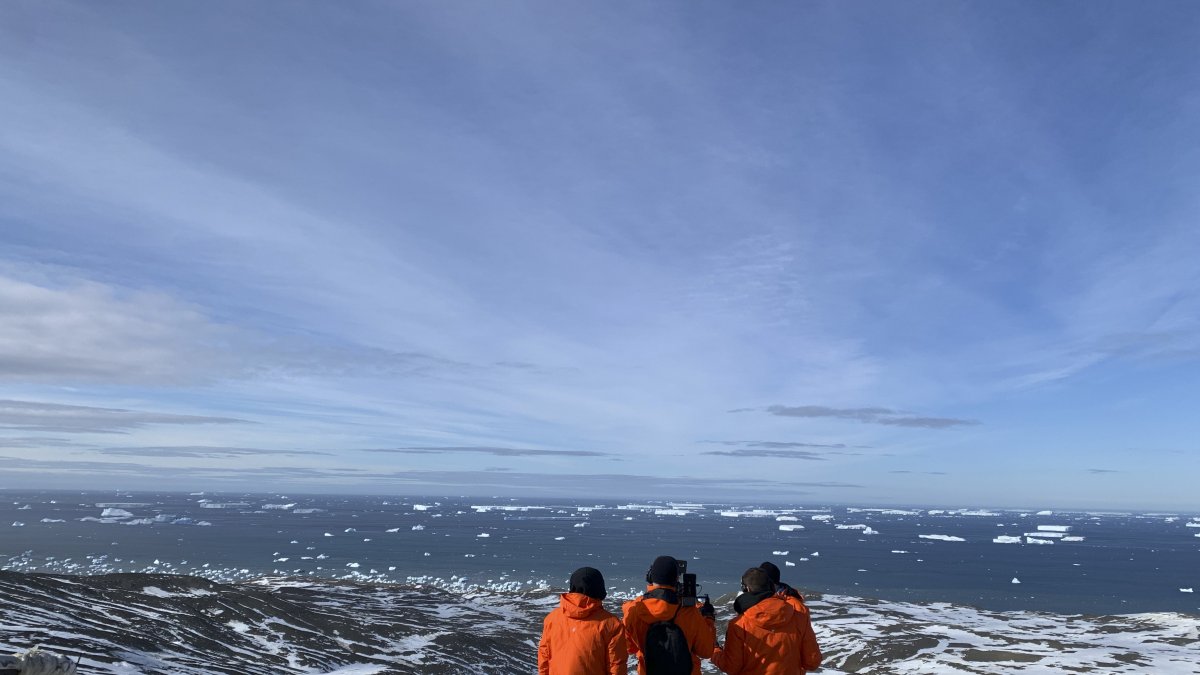 Visita. La Antártida está al alcance  gracias al turismo responsable y sustentable que parte desde Ushuaia, el puerto más austral de Argentina.