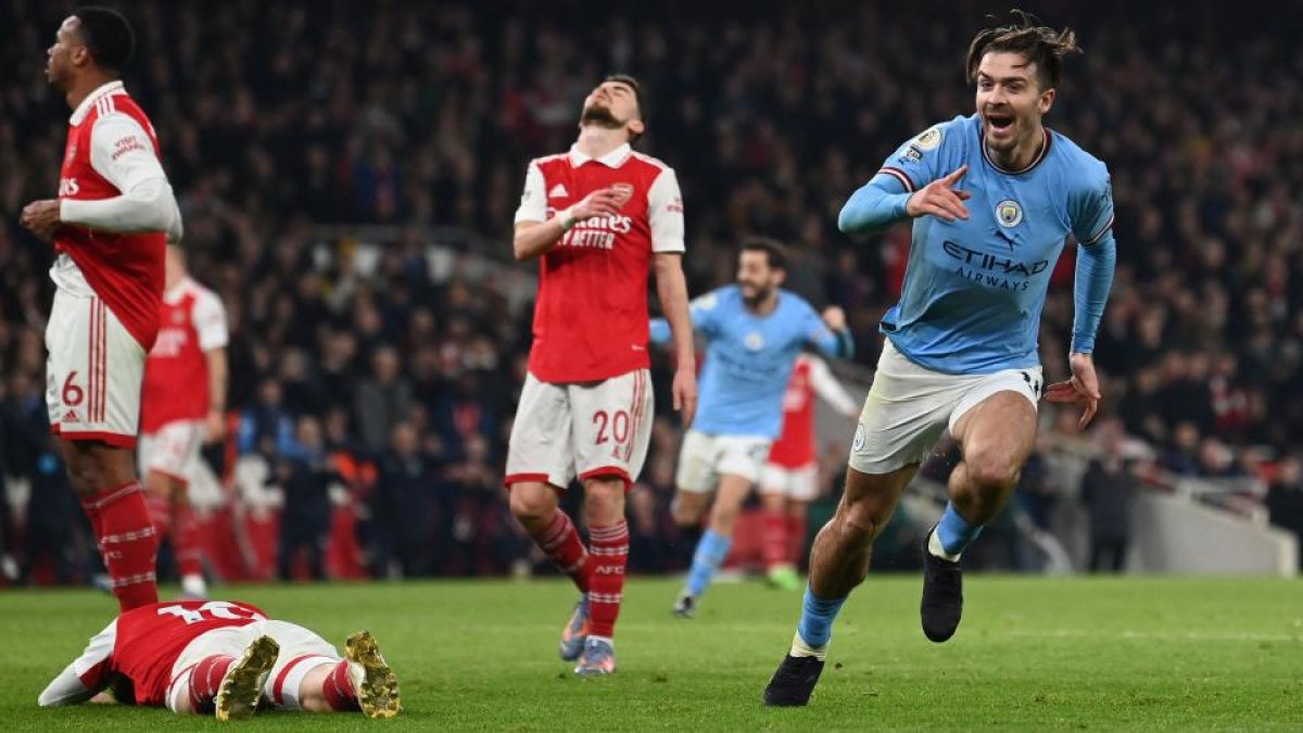 El Arsenal es puntero con 5 puntos de ventaja sobre el City que tiene dos partidos menos.