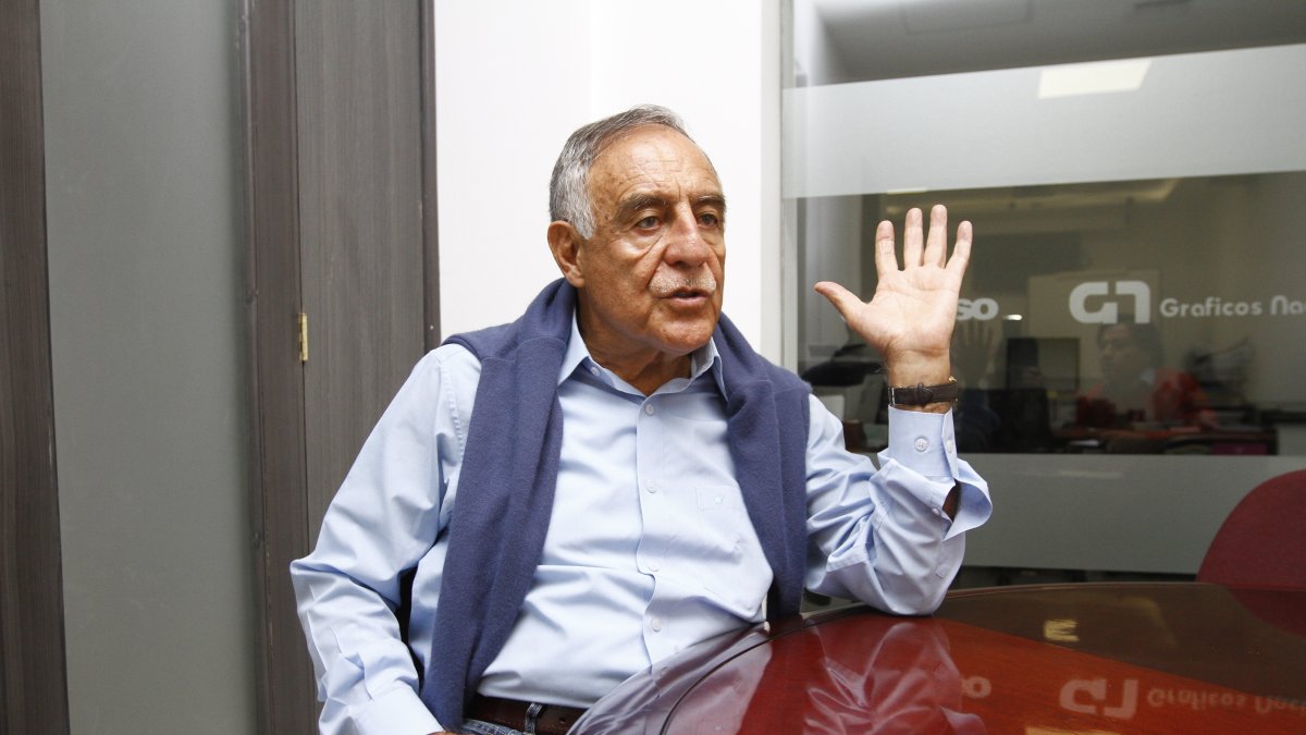 El general retirado del Ejército combatió en la guerra contra Perú.