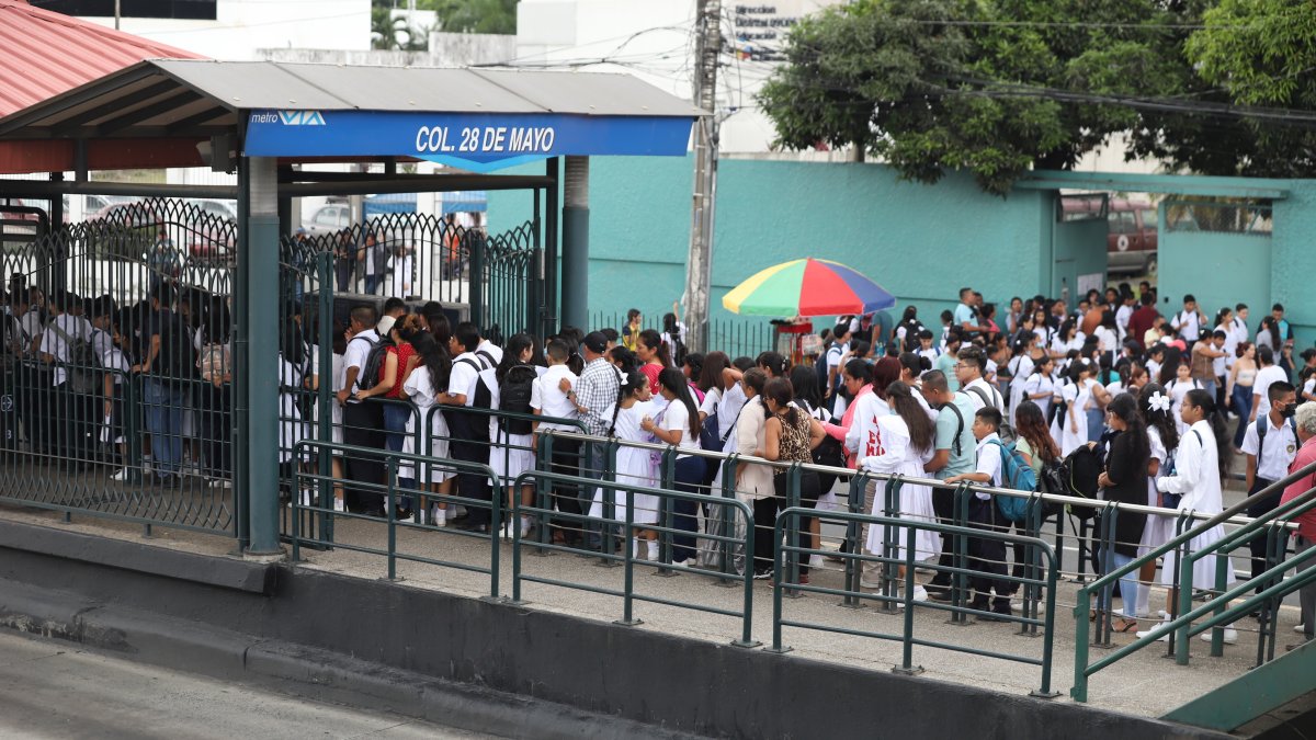 Quejas. Los usuarios exigen que actualicen la flota que, como lo han reconocido las mismas autoridades, es obsoleta y presenta una serie de daños o están ya en desuso